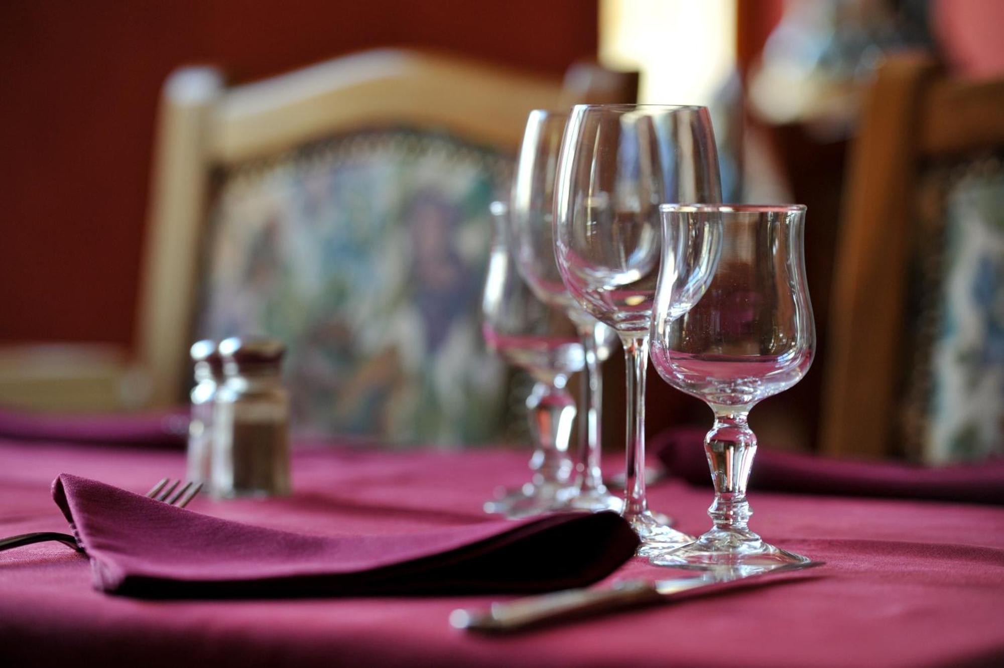 Logis Hotel Le Val De Vence Launois-sur-Vence Kültér fotó