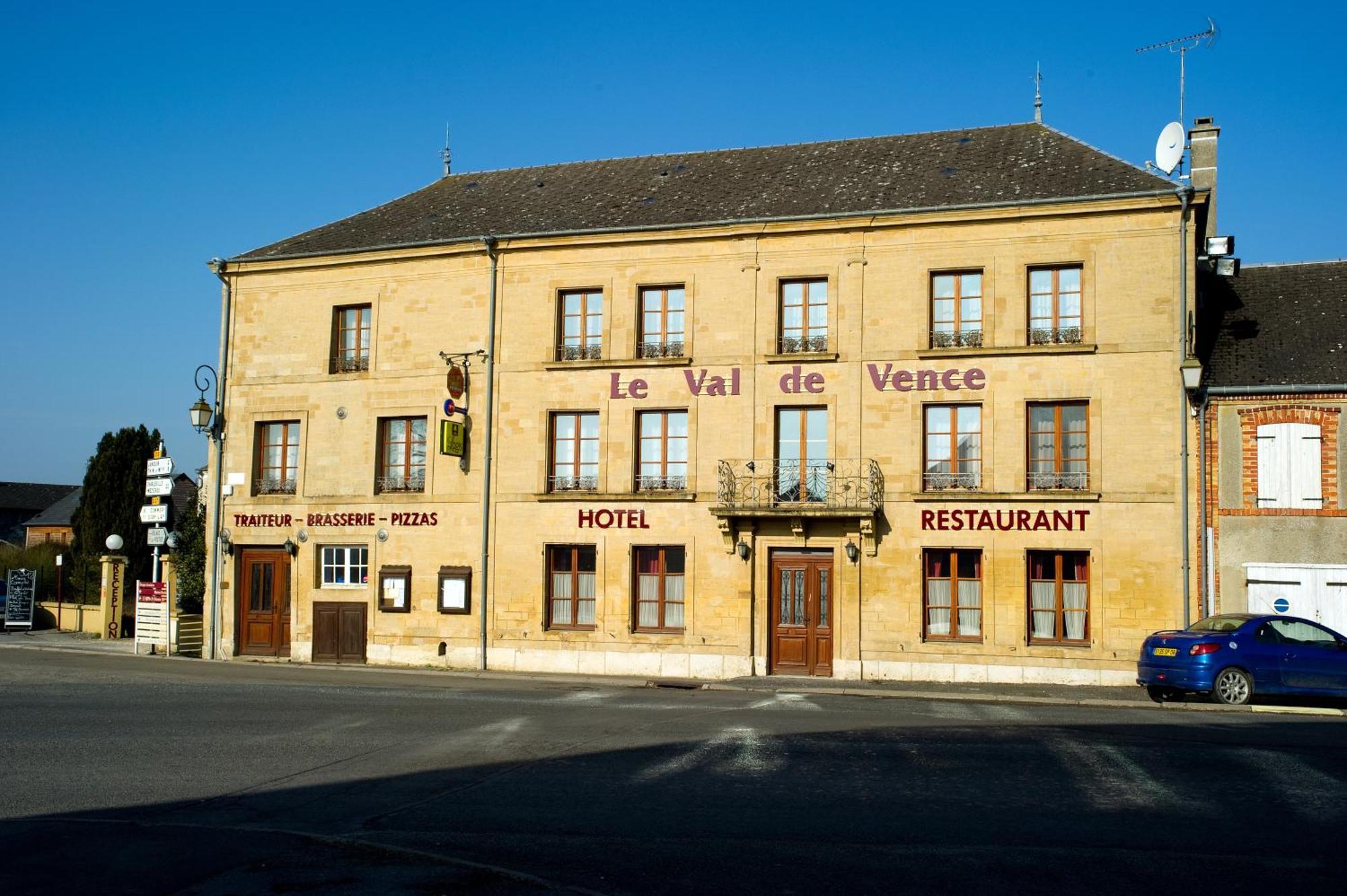 Logis Hotel Le Val De Vence Launois-sur-Vence Kültér fotó